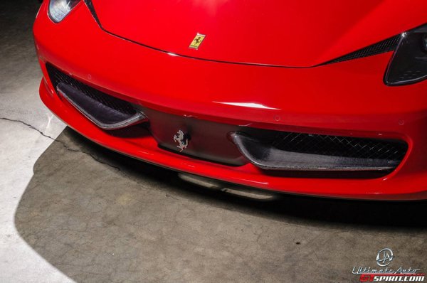 Ferrari 458 Spyder в исполнении Ultimate Auto