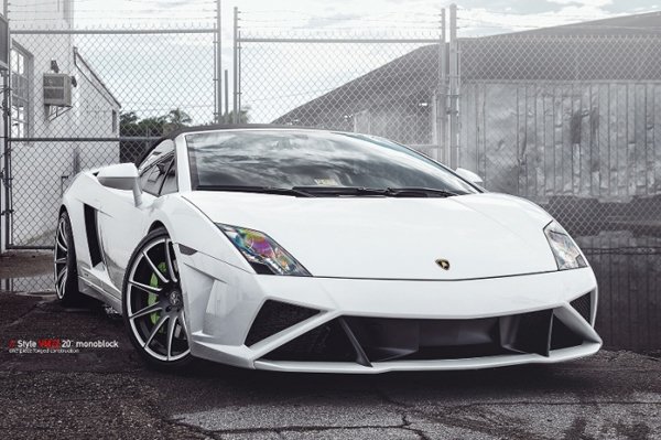 Lamborghini Gallardo Spyder на дисках Vellano 