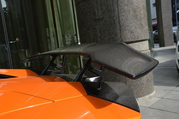 Lamborghini Aventador Roadster SV от DMC