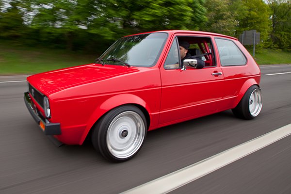 Volkswagen Golf MK1 с двигателем 2.8 VR6