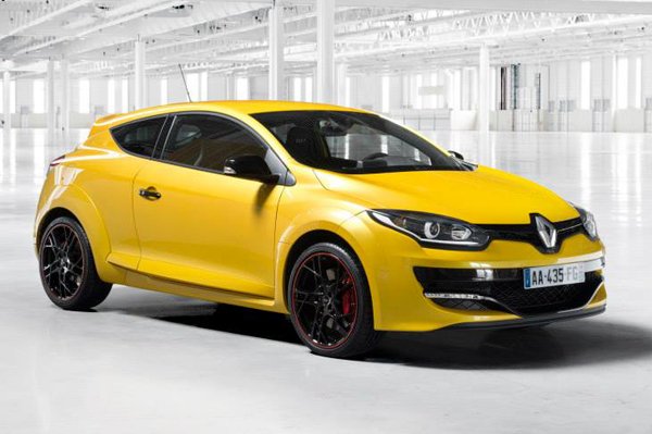 Renault показал снимки Megane RS 265 2014 