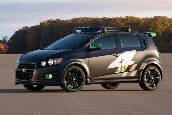 Chevrolet Sonic от пилота NASCAR Рикки Кармайкла