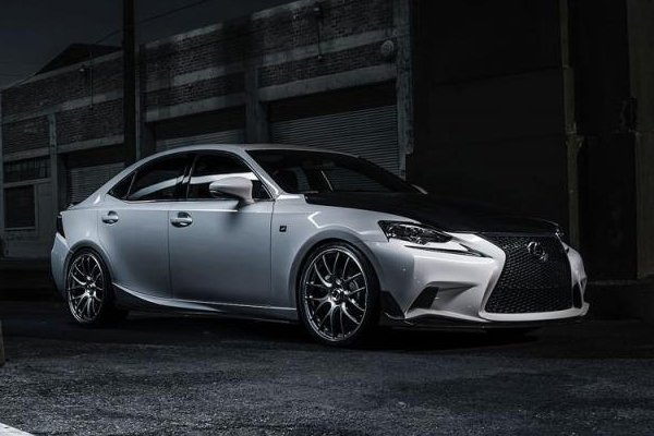 Lexus покажет 9 эксклюзивов на выставке SEMA