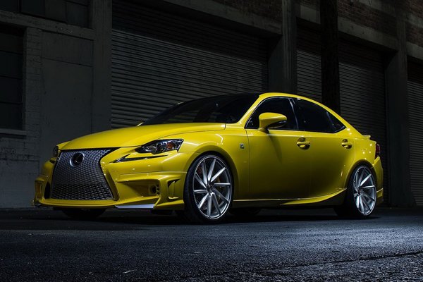 Lexus покажет 9 эксклюзивов на выставке SEMA