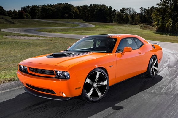 Challenger R/T Shaker - новая спецверсия от Dodge