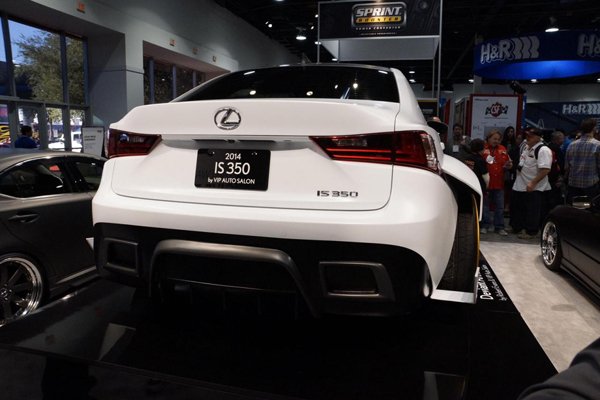 SEMA 2013: Lexus IS 350 F SPORT от Роба Эванса