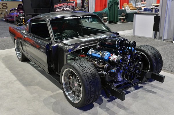 SEMA 2013: Ford Mustang 1965 от Ringbrothers 