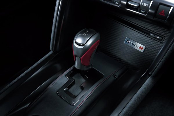 Nissan рассекретил «заряженный» GT-R от Nismo