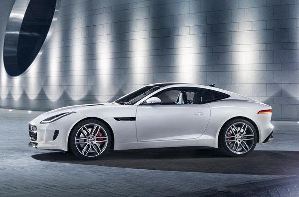 Jaguar досрочно рассекретил F-Type Coupe