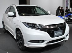 Токио 2013: Honda показала кроссовер Vezel