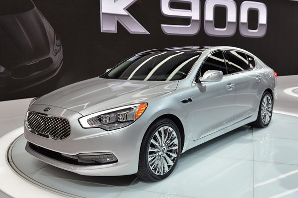 Лос-Анджелес 2013: K900 - люксовый седан от Kia