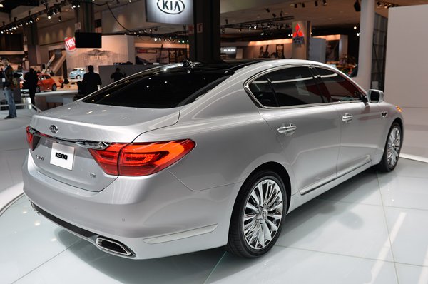 Лос-Анджелес 2013: K900 - люксовый седан от Kia