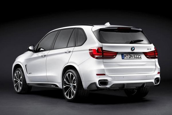 BMW X5 обрел спорт-пакет M Performance