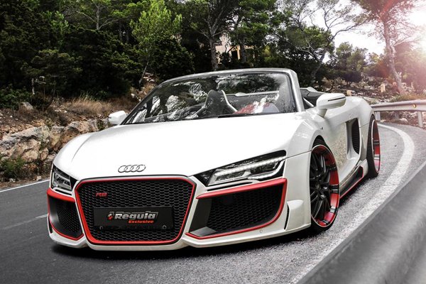 Обновленный Audi R8 Spyder в обвесе Regula Tuning