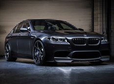 Обновленный BMW M5 (F10) в исполнении Vorsteiner