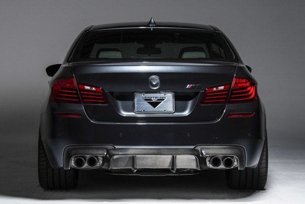 Обновленный BMW M5 (F10) в исполнении Vorsteiner