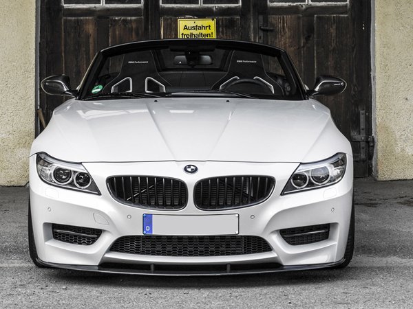 MB Individual Cars освежил BMW Z4 (E89) 