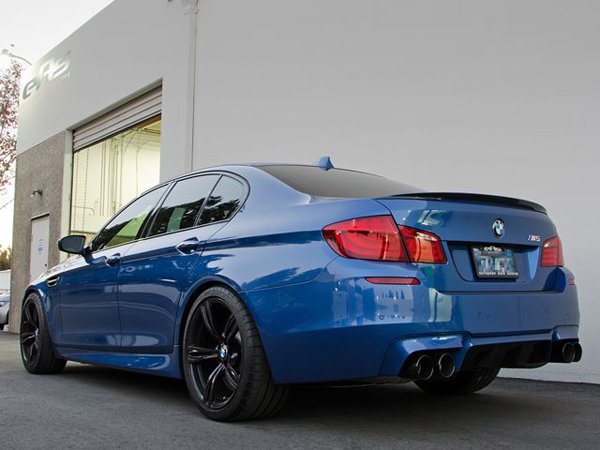 BMW M5 (F10) от European Auto Source