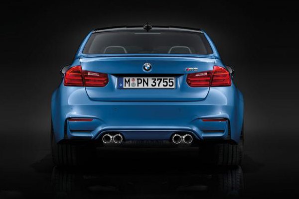 В сети появились официальные фото BMW M3 и M4