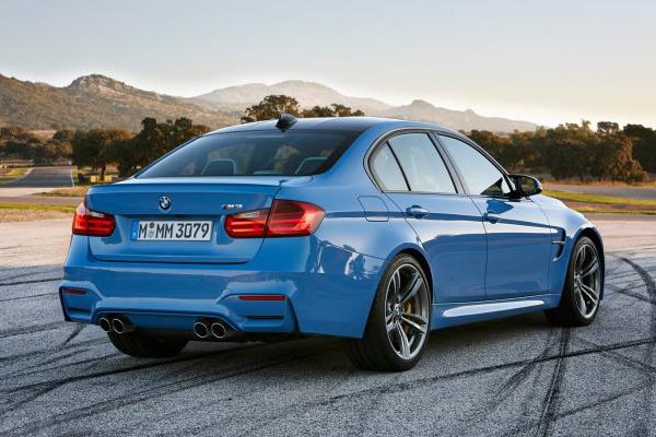 В сети появились официальные фото BMW M3 и M4