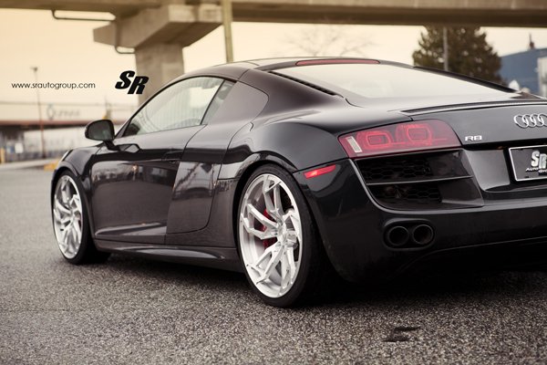 Audi R8 V8 на дисках PUR Wheels от SR Auto Group