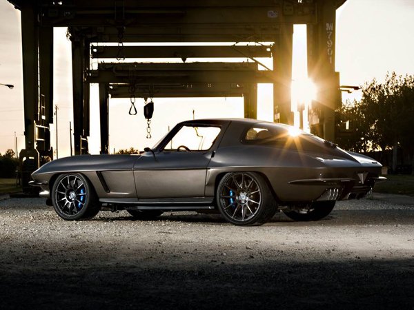 Corvette Stingray C2 на дисках HRE Wheels