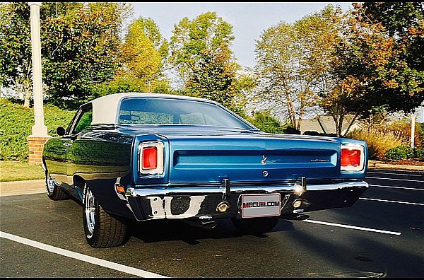 Plymouth Road Runner 1969 уйдет с молотка