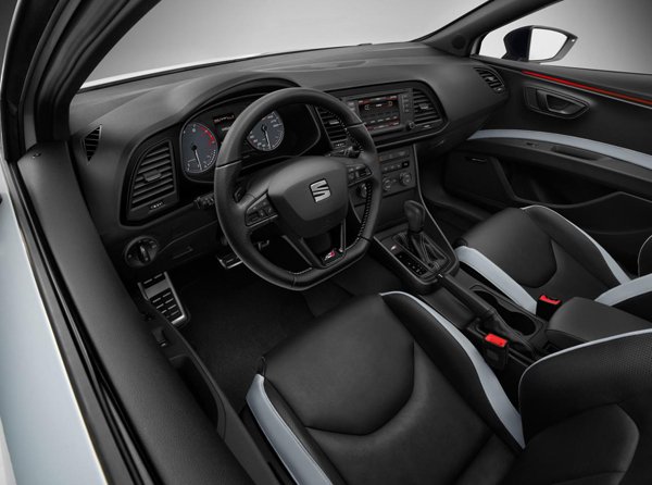 Seat представил новые Leon Cupra и Cupra 280