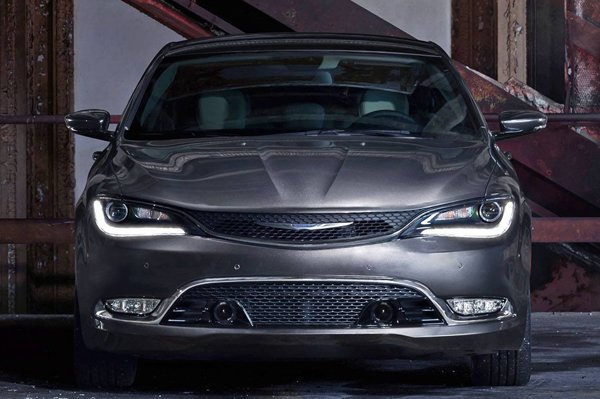 В Детройте покажут новое поколение Chrysler 200