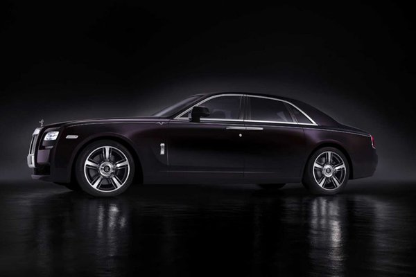 Rolls-Royce представил Ghost V-Specification