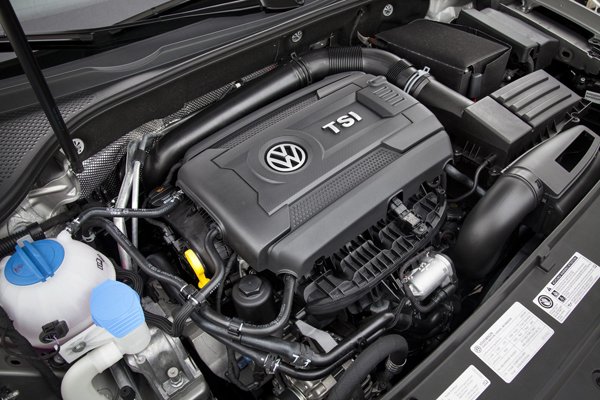 Volkswagen представил седан Passat Sport