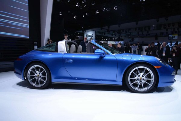 Детройт 2014: Porsche 911 Targa 4 и Targa 4S