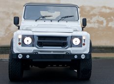 Land Rover Defender SW 90 Chelsea Wide Track от A. Kahn Design