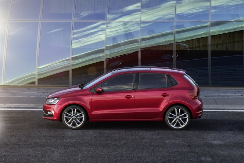 Volkswagen Polo 2014 - первые официальные фото