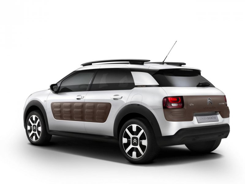 Citroen рассекретил серийную версию кроссовера C4 Cactus