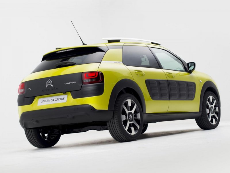 Citroen рассекретил серийную версию кроссовера C4 Cactus