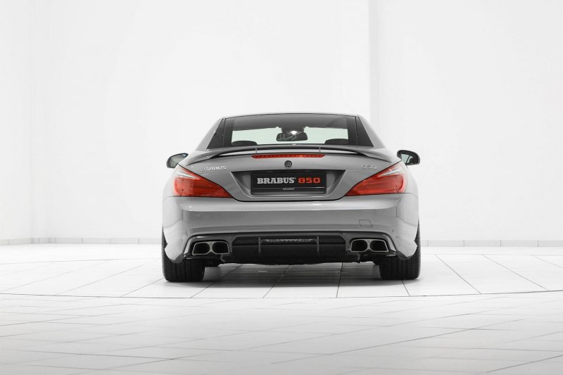 Mercedes-Benz SL63 AMG превратили в Brabus 850 SL