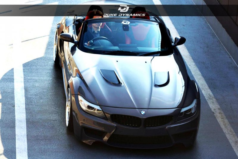 BMW Z4 в широком обвесе Duke Dynamics