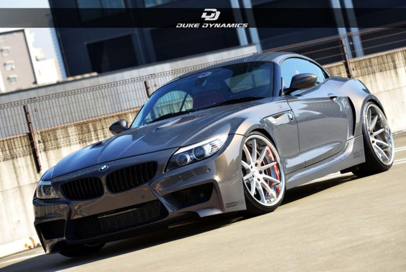 BMW Z4 в широком обвесе Duke Dynamics