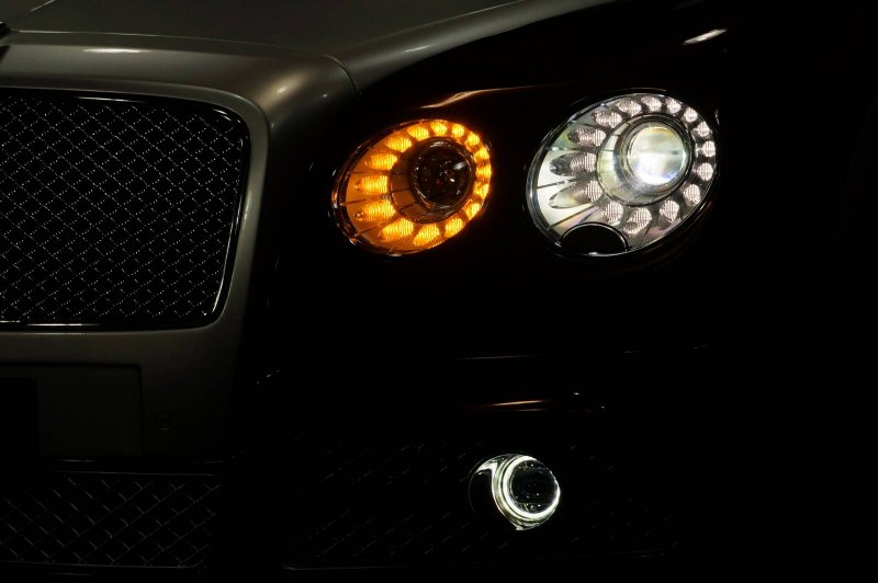 Bentley Continental Flying Spur в тюнинге Mansory