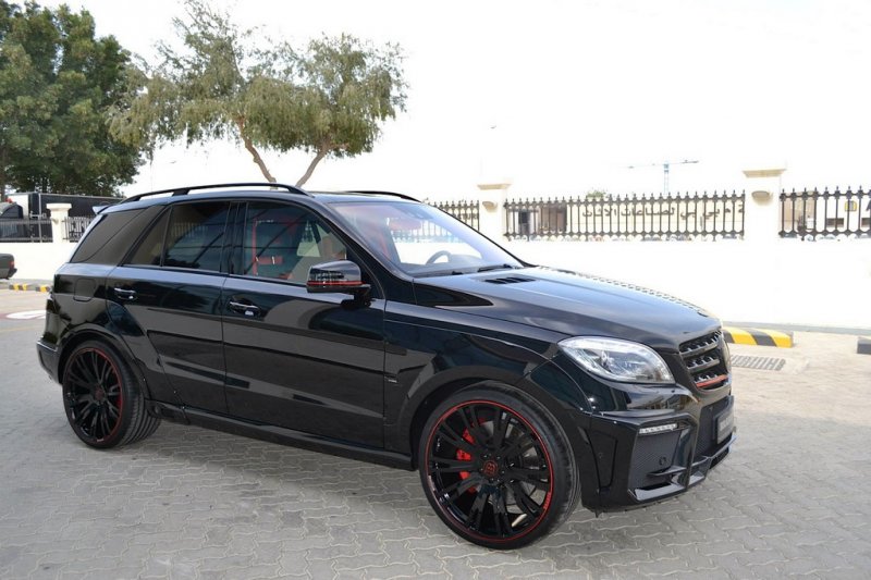 Brabus обновил Mercedes-Benz ML63 AMG 700