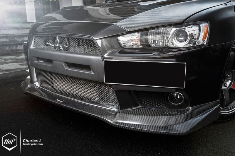 Mitsubishi Lancer Evolution X в индонезийском тюнинге  