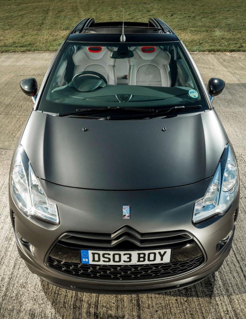 Citroen выпустил 100 экземпляров DS3 Cabrio Racing