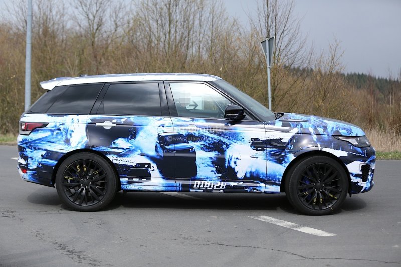 Land Rover тестирует Range Rover Sport RS