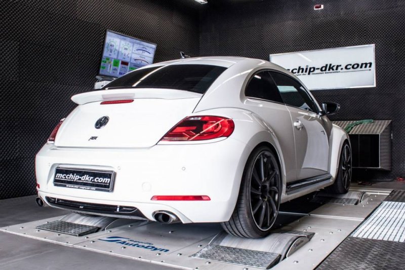 256-сильный Volkswagen Beetle Turbo от Mcchip-DKR 