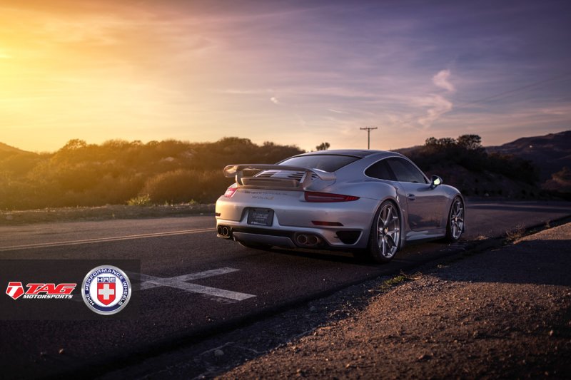 Porsche 911 Turbo S (991) от TAG Motorsports