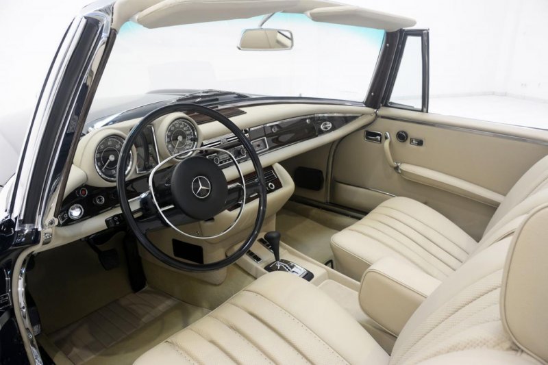 Brabus восстановил кабриолет Mercedes-Benz 280 SL W111