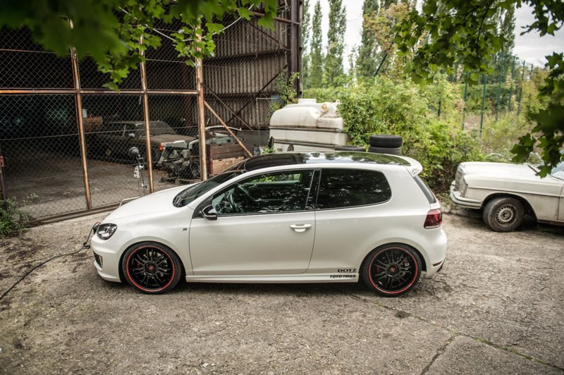 Volkswagen Golf GTI Edition 35 от Dotz Shift