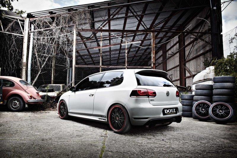 Volkswagen Golf GTI Edition 35 от Dotz Shift