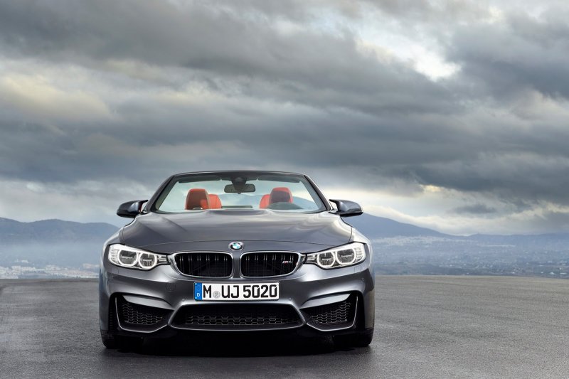 У BMW M4 появилась открытая версия